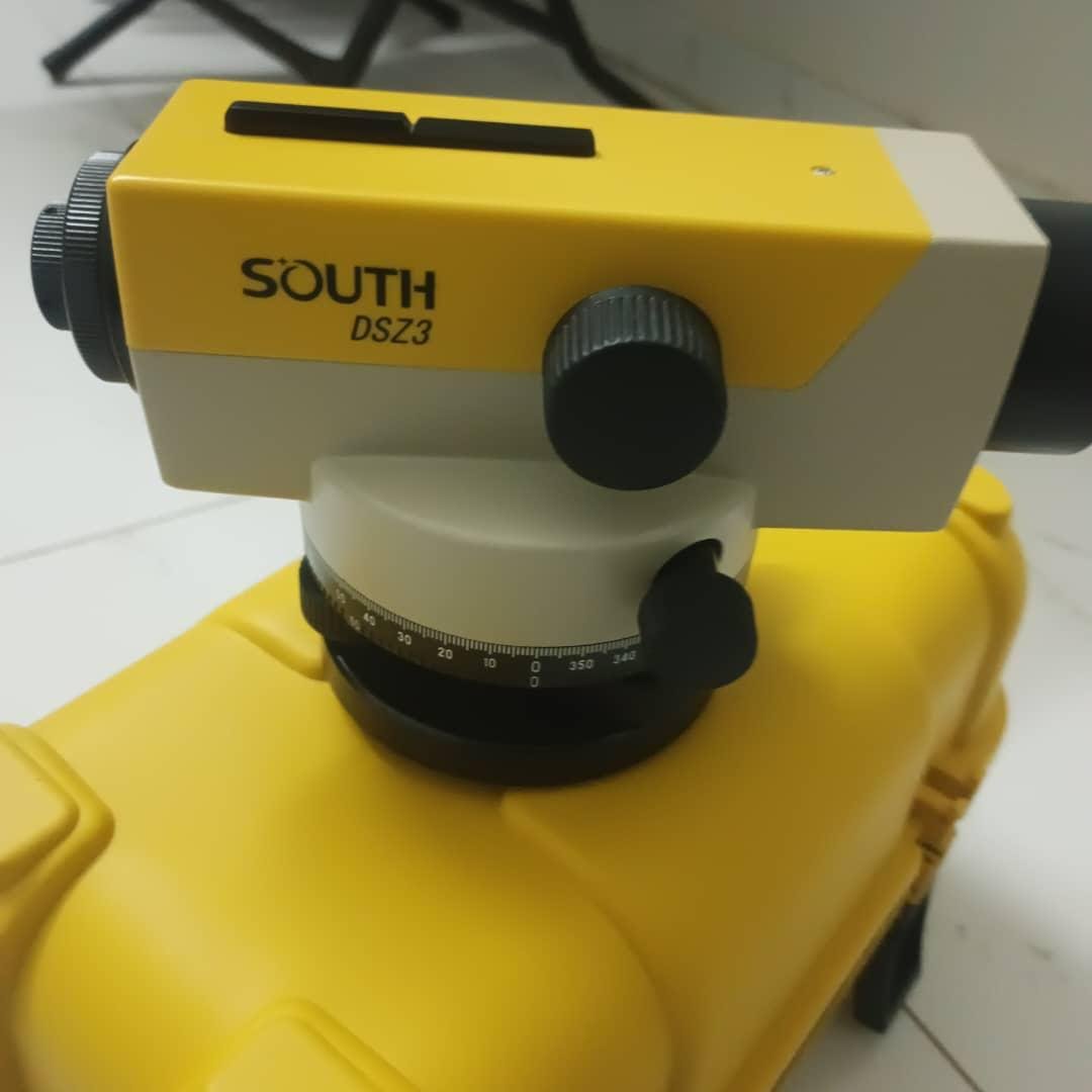 Niveau Automatique South DSZ3